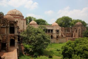 Hauz khas, New Delhi,By Kumarssp - Own work, CC BY-SA 3.0, https://commons.wikimedia.org/w/index.php?curid=28189416